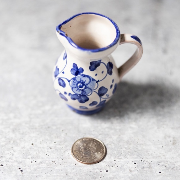 Vintage miniature mini Italy blue white floral pitcher creamer pottery pls read - Picture 5 of 9